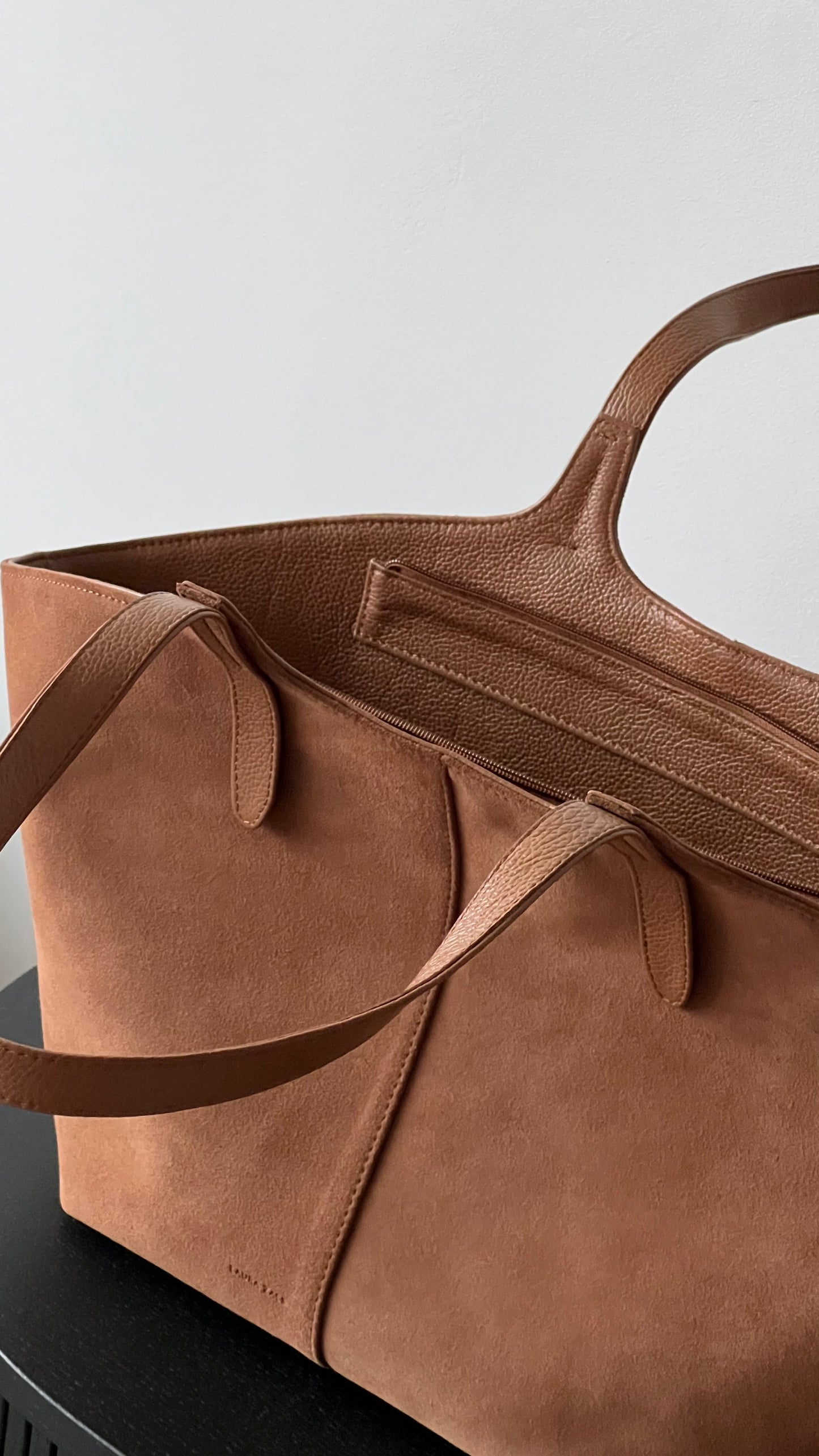 CARAMEL BROWN SUEDE TOTE BAG
