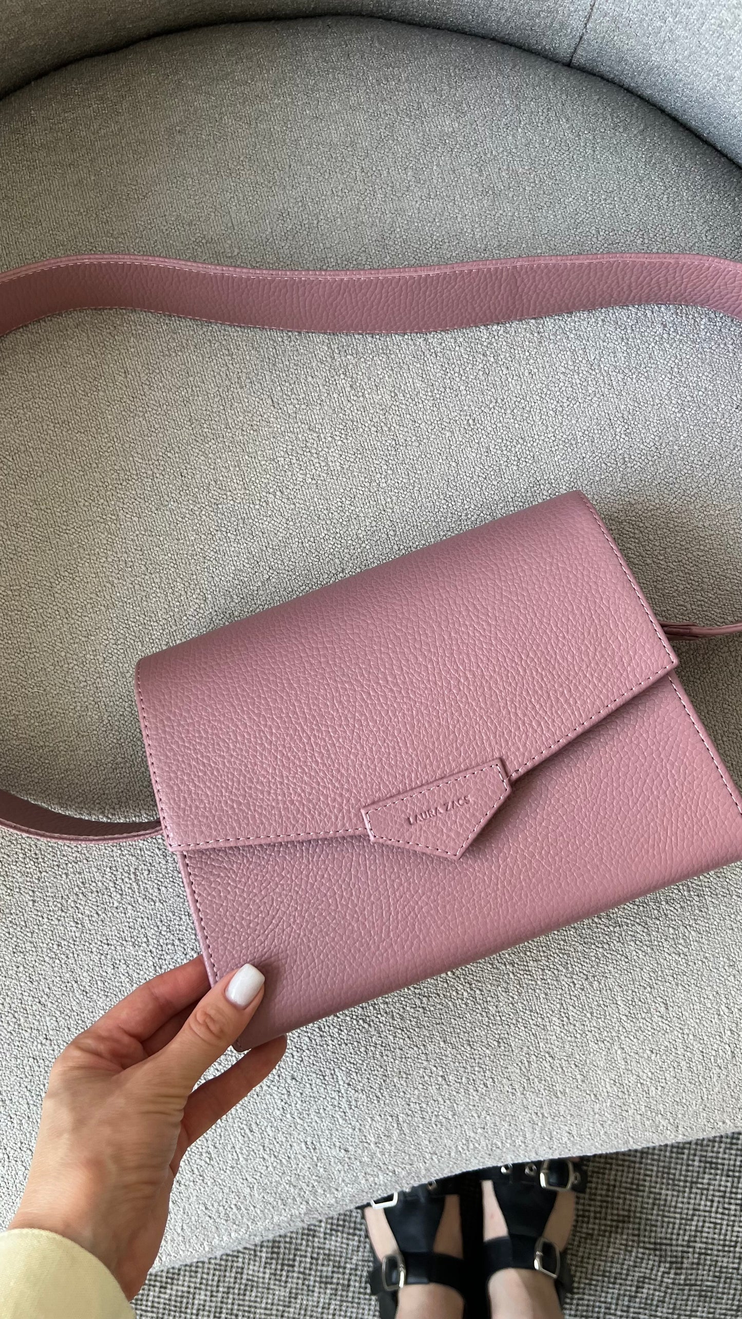 CROSS BODY BAG IN DUSTY PINK LEATHER