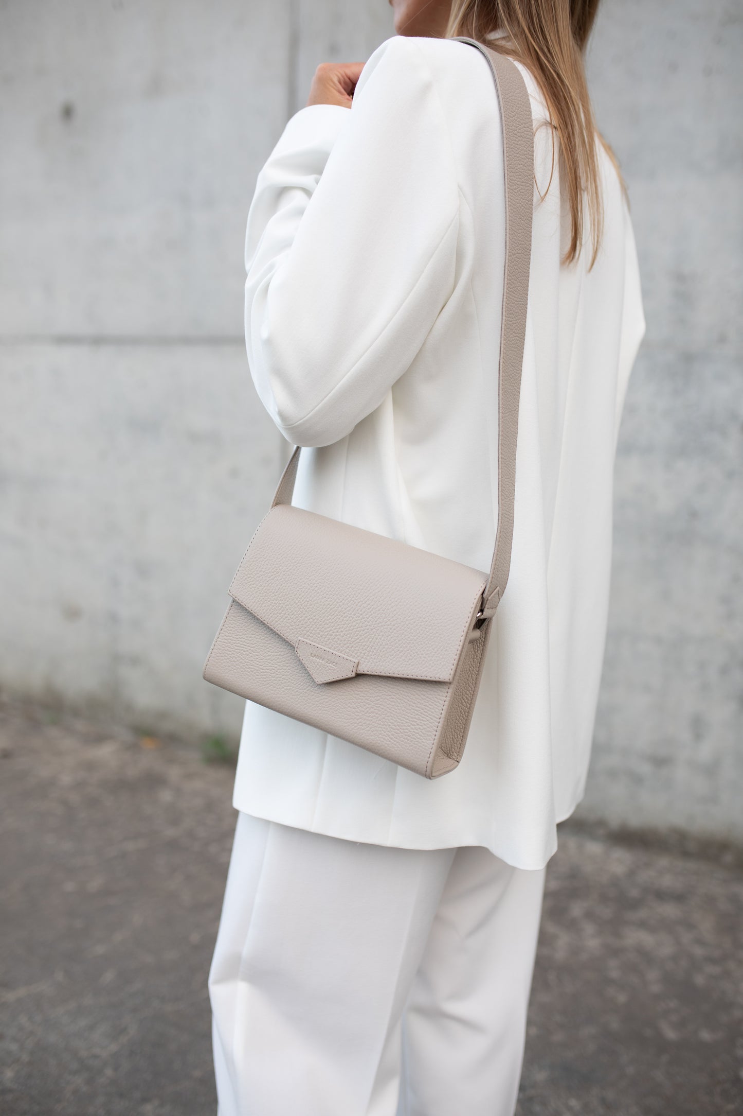 BEIGE CROSS BODY BAG