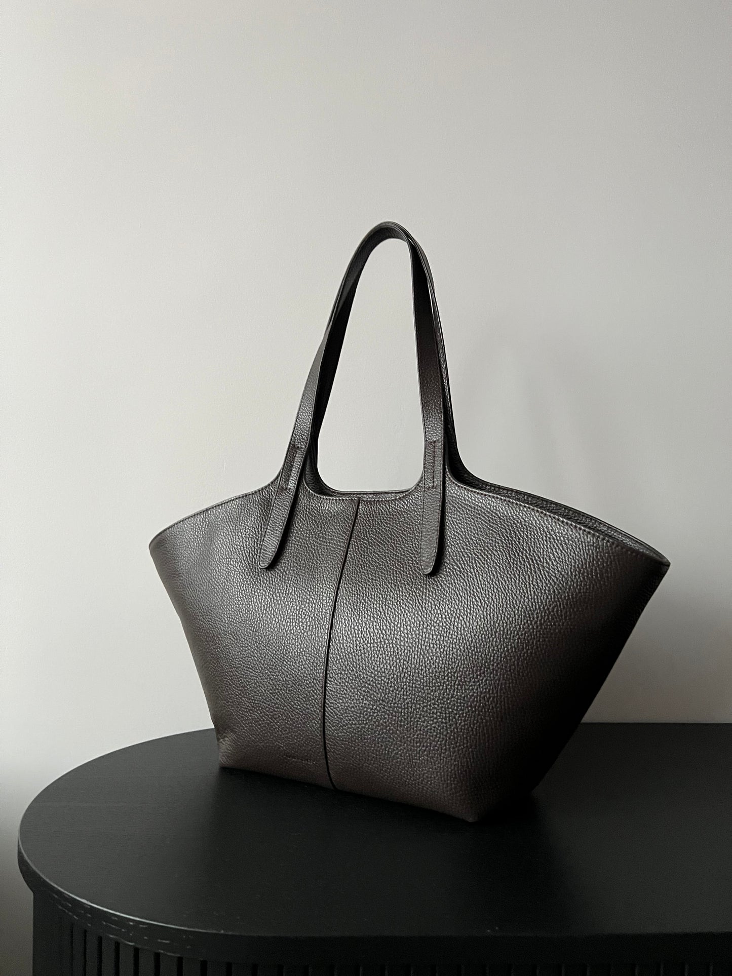 CHOCOLATE BROWN LEATHER TOTE BAG