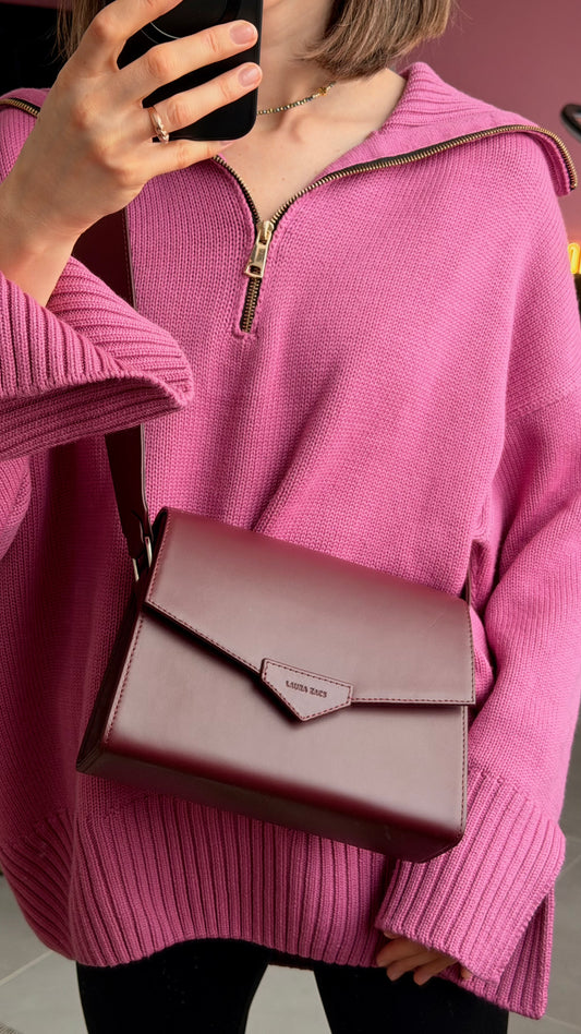 CROSS BODY BAG IN SMOOTH BURGUNDY LEATHER