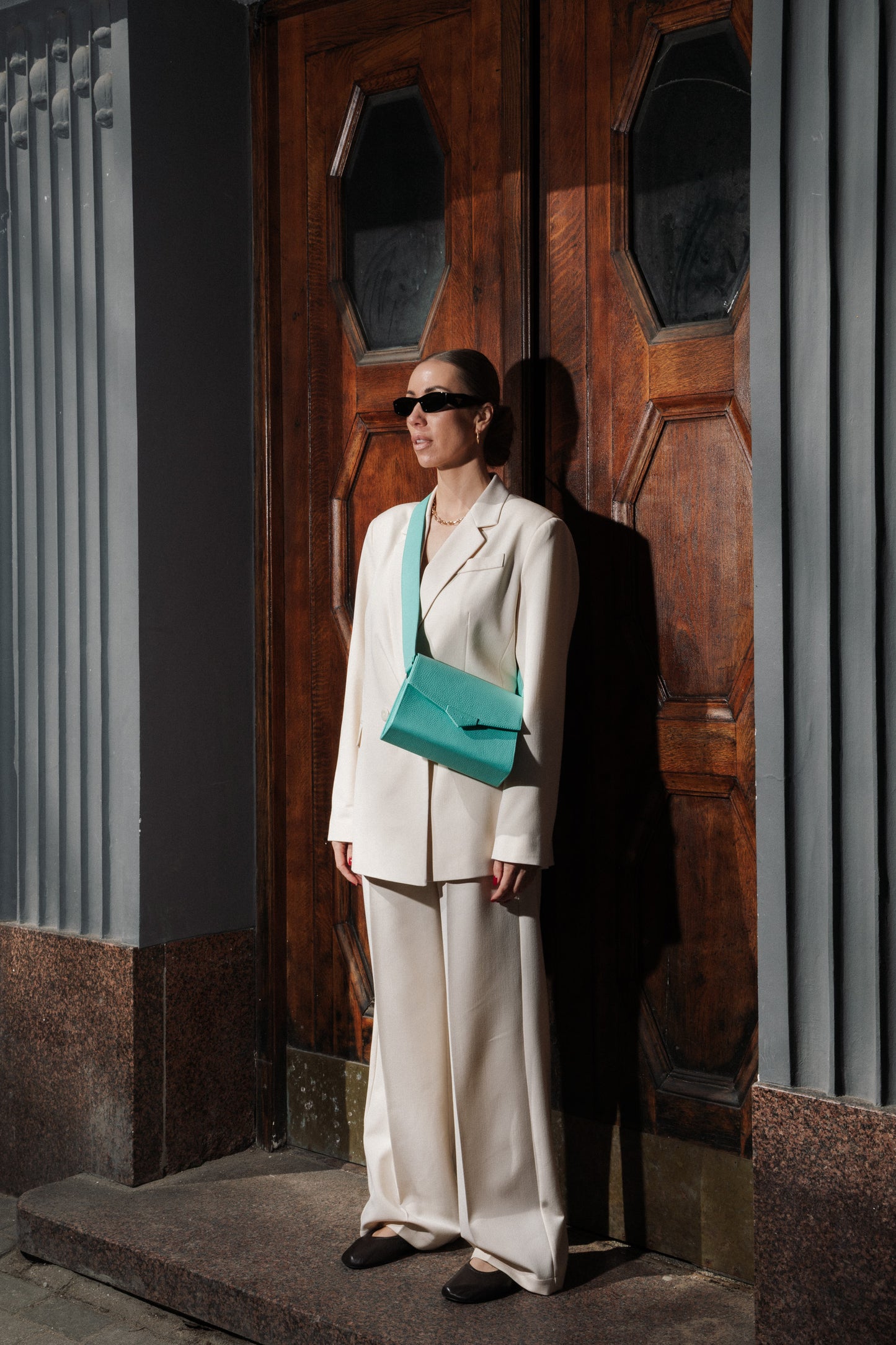 CROSS BODY BAG IN TURQUOISE LEATHER