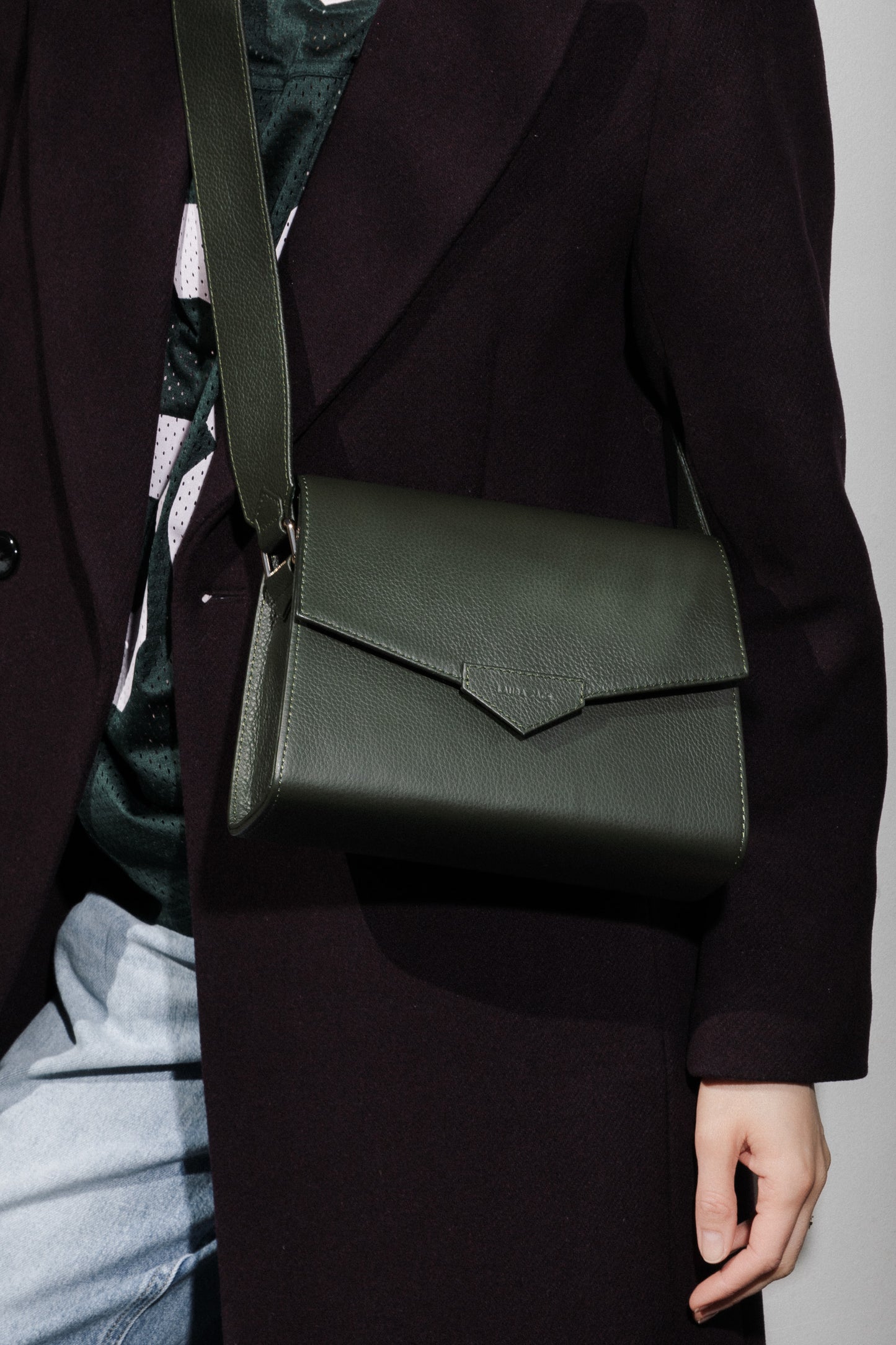 CROSS BODY BAG IN DARK GREEN LEATHER