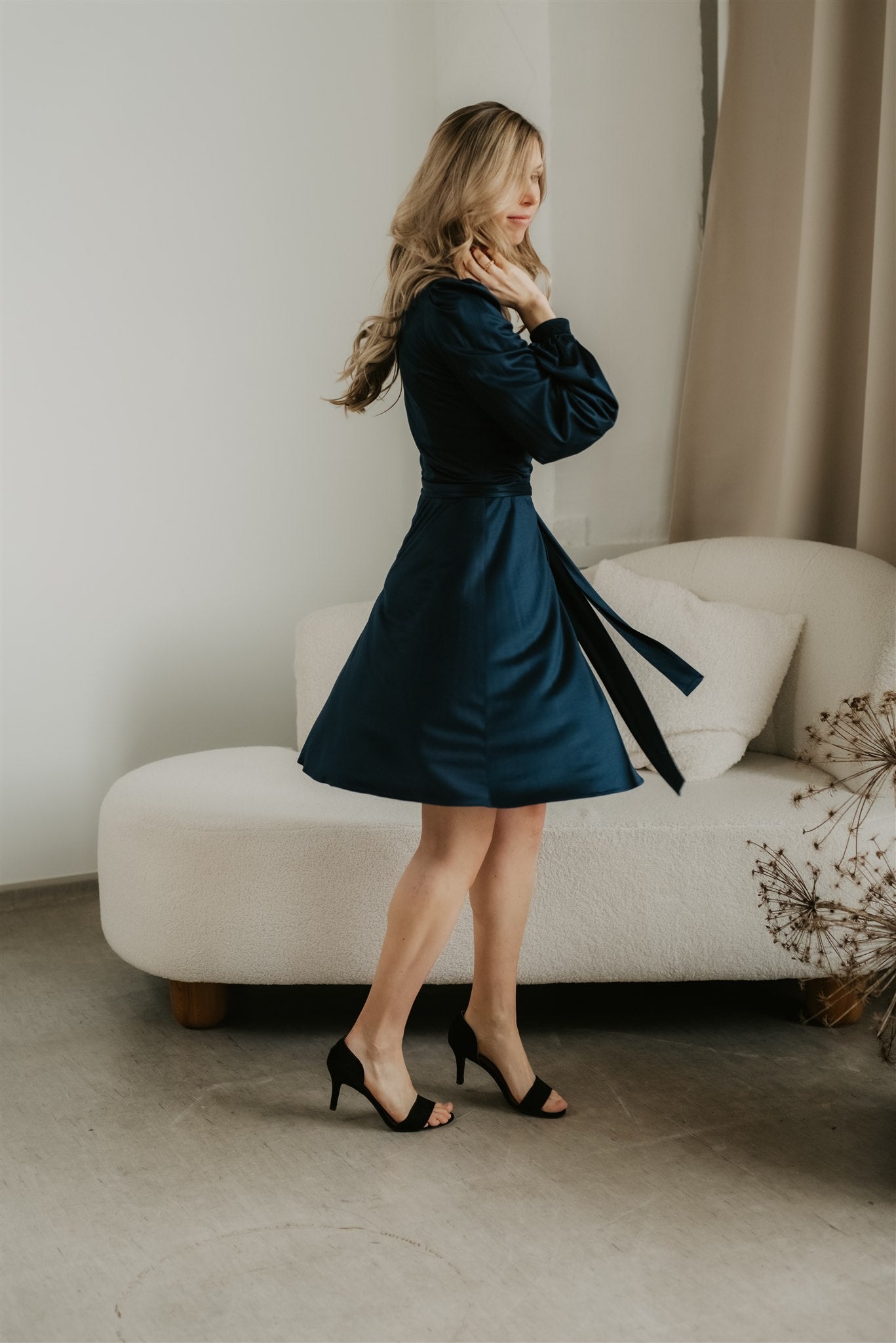 NAVY BLUE VISCOSE DRESS WITH BALLOON SLEEVES